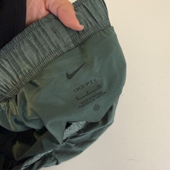Nike Dri-Fit Womens Brief Lined Running Shorts Green 3” - S - Picture 4 of 9
